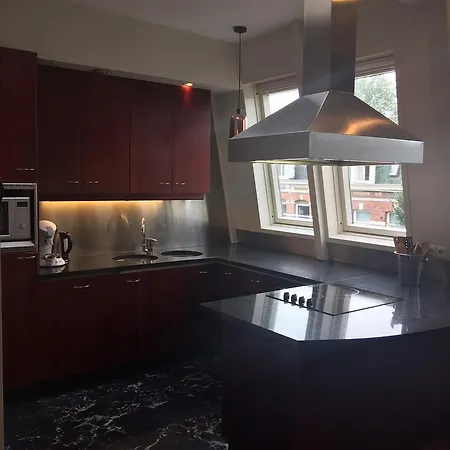 Apartment Museum En Park Loft *